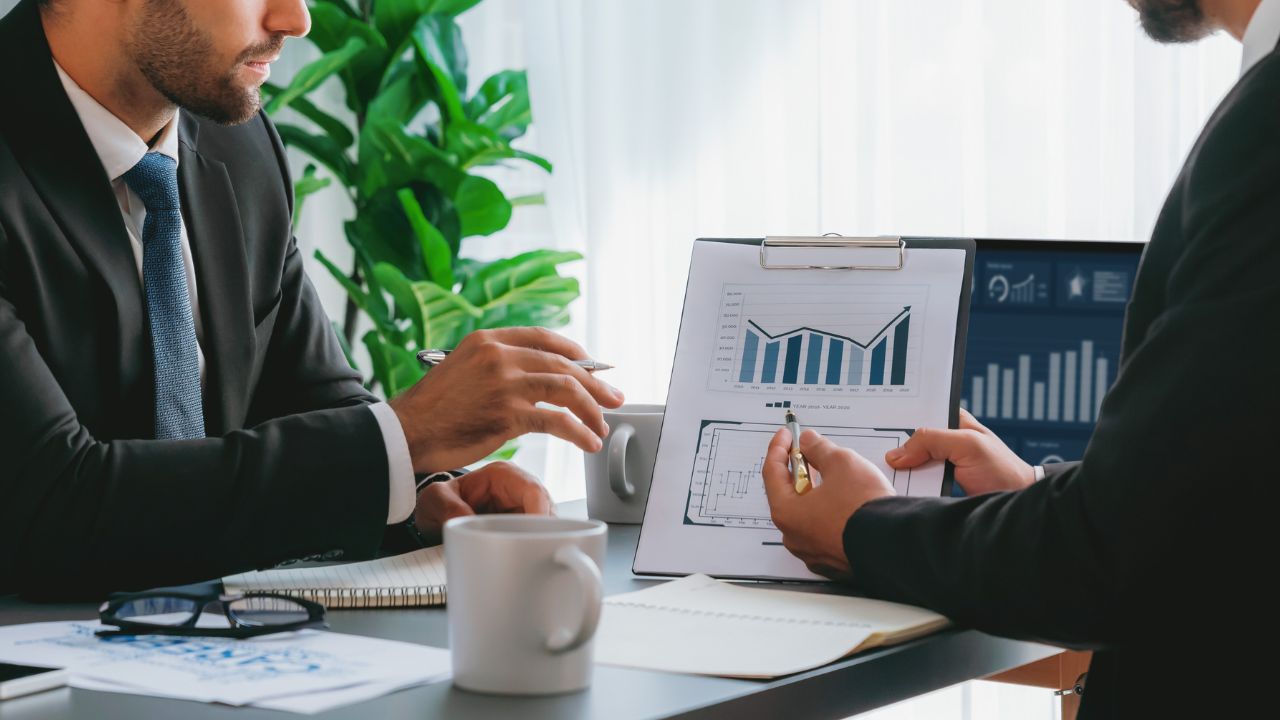 Premium Business Email Hosting IMAP vs POP3 Explained for Business Owners Premium Business Email Hosting: IMAP vs POP3 Explained for Business Owners